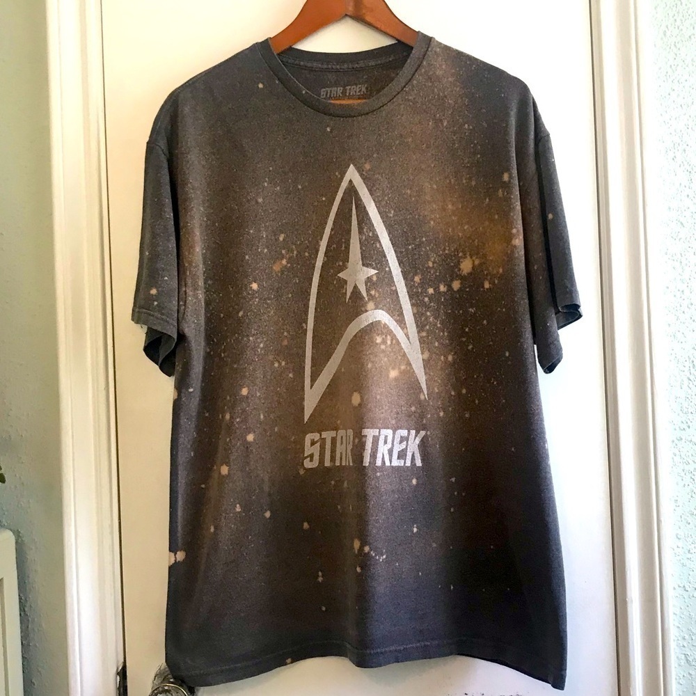 Star Trek Men’s Distressed Gray Graphic Tee Size XL
